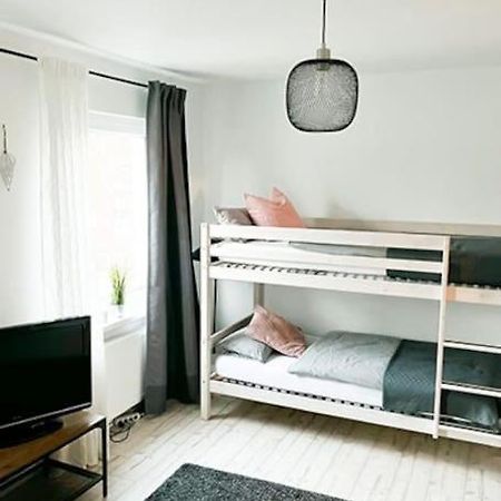 Modernes Apartment Mit Balkon Free Parking Netflix Celle Exteriör bild